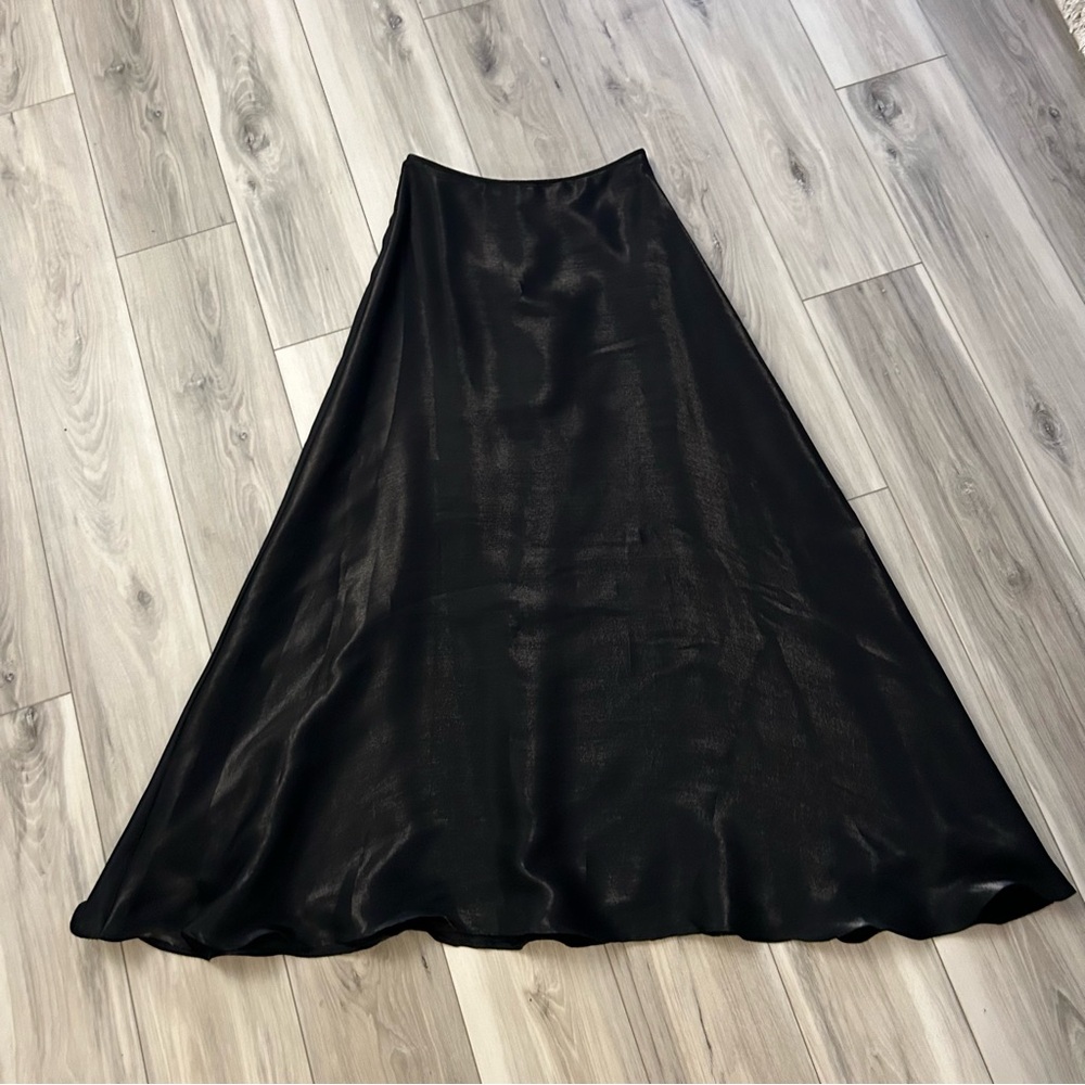 VTG Scott McClintock  Metallic Black Maxi Skirt Women Sz 10 Lined EUC Wavy Hem